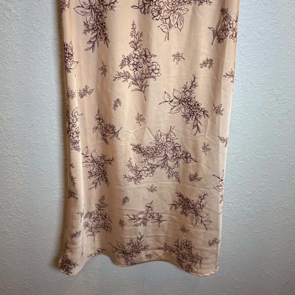 Old Navy Satin Floral Lace Trim Midi Nightgown Peach Brown Sleeveless L